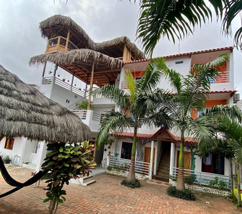 Haus Quentin Hotel Puerto Lopez Exterior photo
