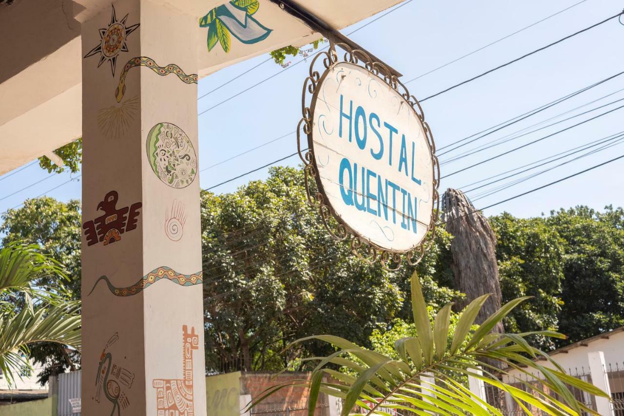 Haus Quentin Hotel Puerto Lopez Exterior photo